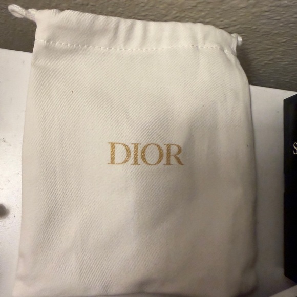 brand new Dior Holiday 2025 gift set - Picture 3 of 3